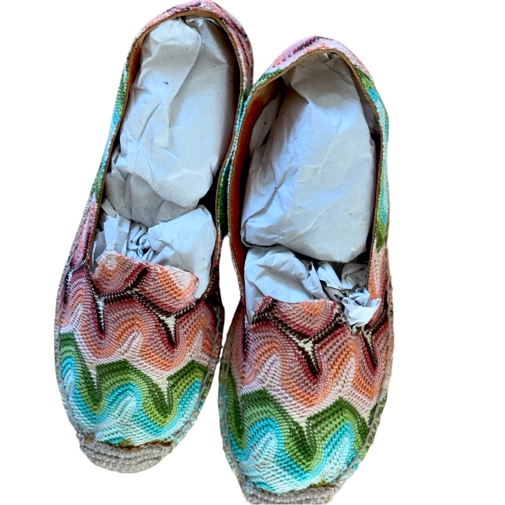 Missoni Espadrilles, size 37 (6.5) NWOT